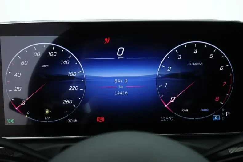 Mercedes-Benz CLE 300 din 2025 cu 14.700 km - oferta MER176740 - foto 12