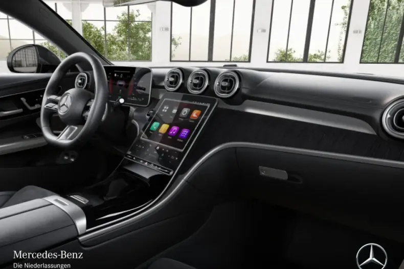 Mercedes-Benz CLE 300 din 2025 cu 14.120 km - oferta MER176741 - foto 11