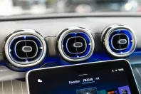 Mercedes-Benz CLE 450 din 2024 cu 6.605 km - oferta MER176747 - foto 22