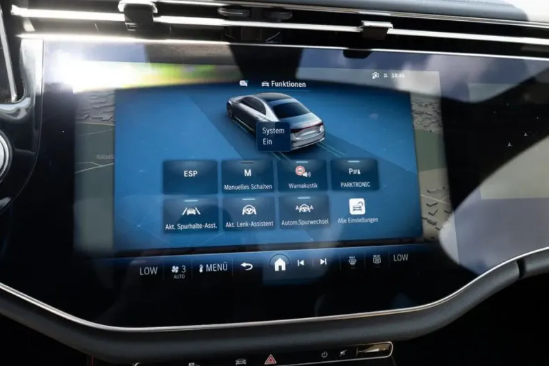 Mercedes-Benz E 200 din 2024 cu 11.086 km - oferta MER176749 - foto 12