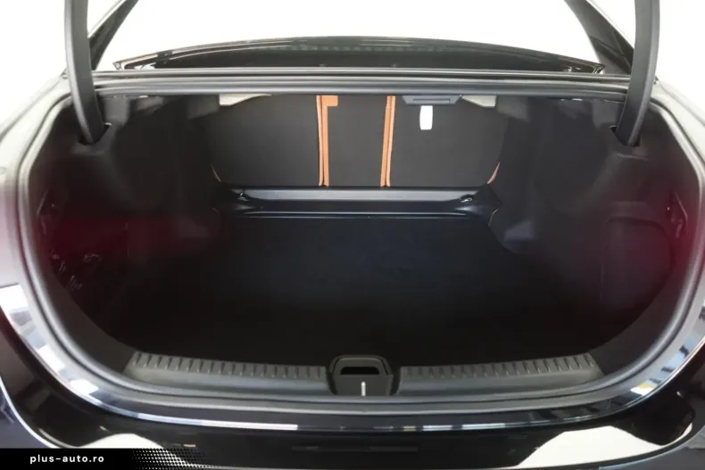 Mercedes-Benz E 220 din 2025 cu 28.000 km - oferta MER176750 - foto 27