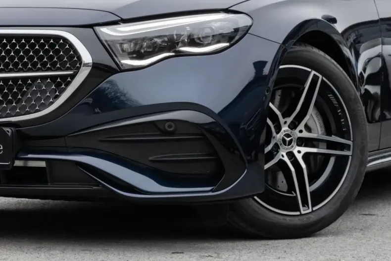 Mercedes-Benz E 200 din 2025 cu 9.545 km - oferta MER176751 - foto 5