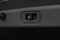 Mercedes-Benz E 200 din 2025 cu 9.545 km - oferta MER176751 - foto 11