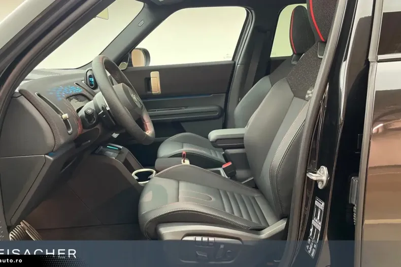 MINI John Cooper Works Countryman din 2024 cu 17.124 km - oferta MIN176753 - foto 4