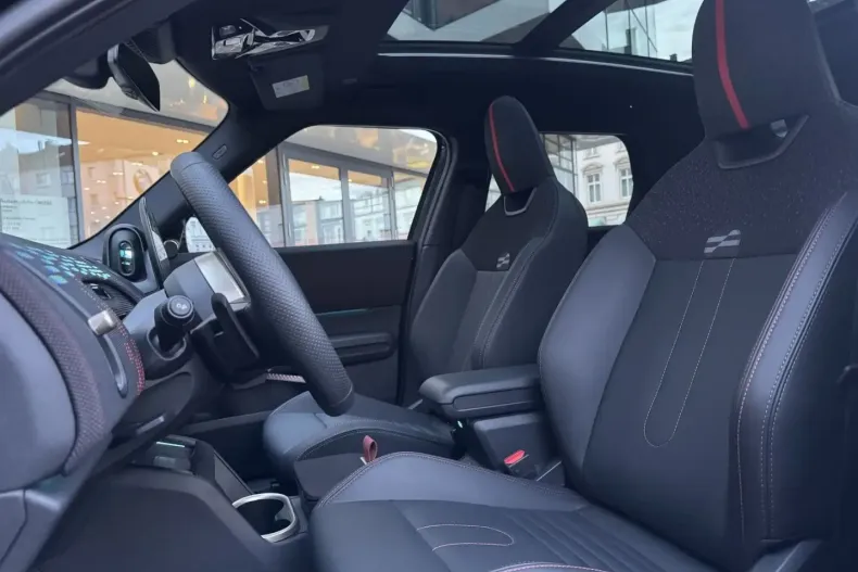 MINI John Cooper Works Countryman din 2024 cu 25.023 km - oferta MIN176759 - foto 7