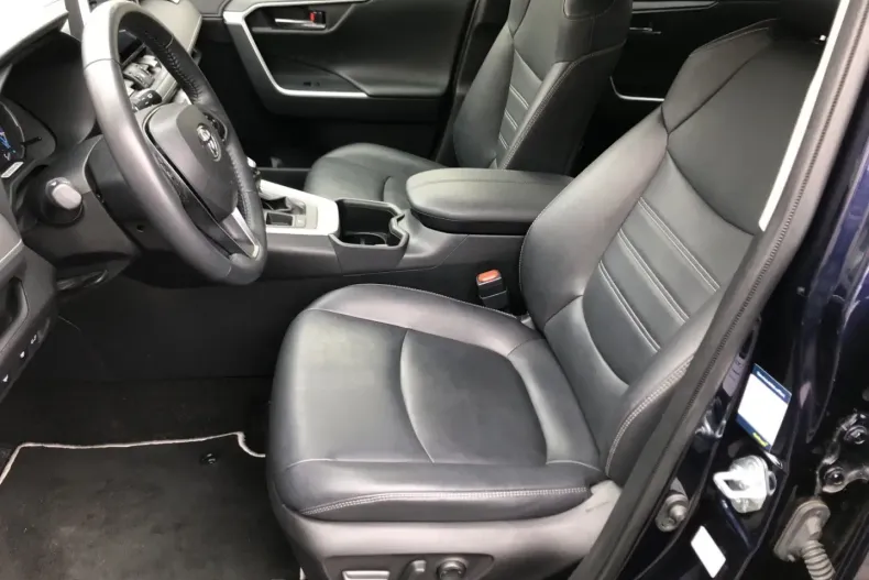 Toyota RAV4 din 2022 cu 65.600 km - oferta TOY176767 - foto 9