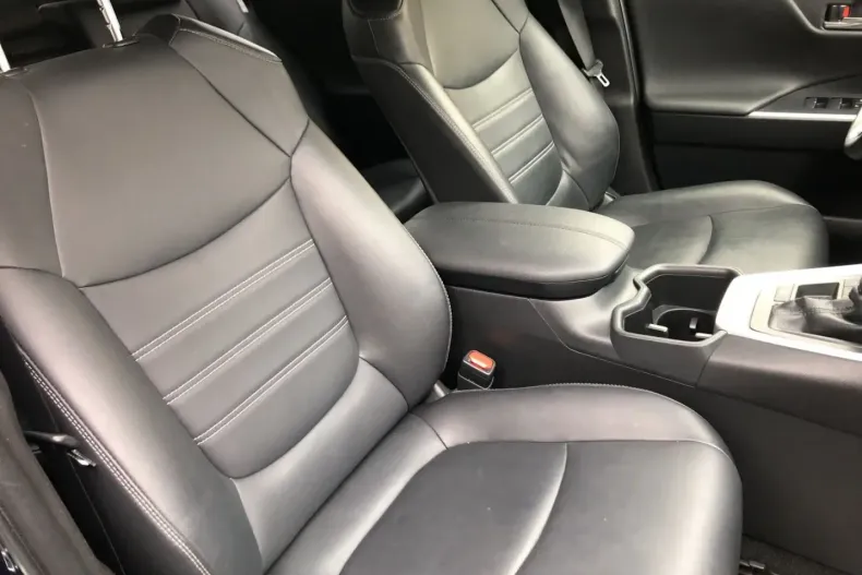 Toyota RAV4 din 2022 cu 65.600 km - oferta TOY176767 - foto 13