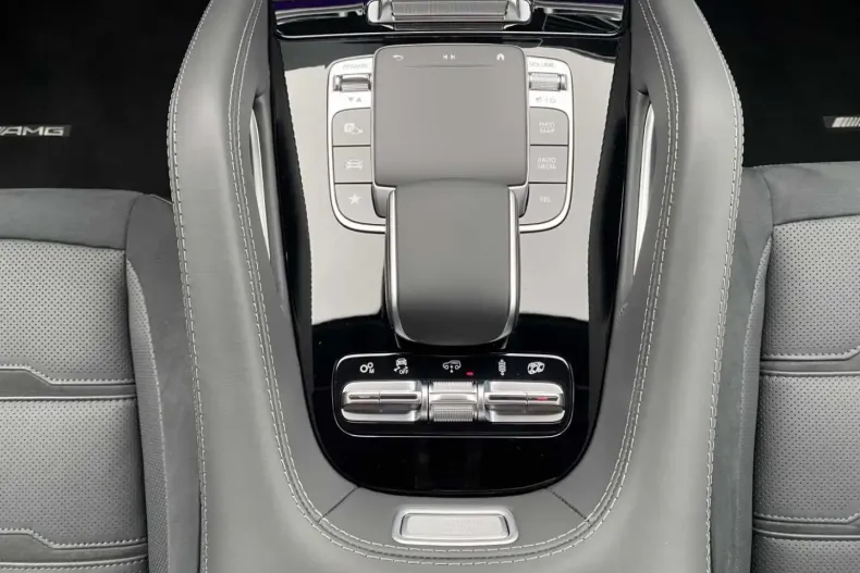 Mercedes-Benz GLE 63 AMG din 2022 cu 13.000 km - oferta MER176770 - foto 14