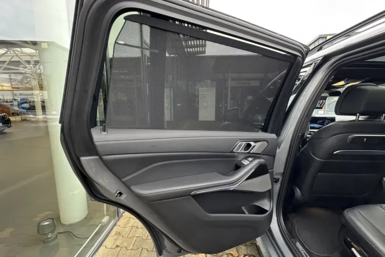 BMW X7 din 2025 cu 26.800 km - oferta BMW176774 - foto 28