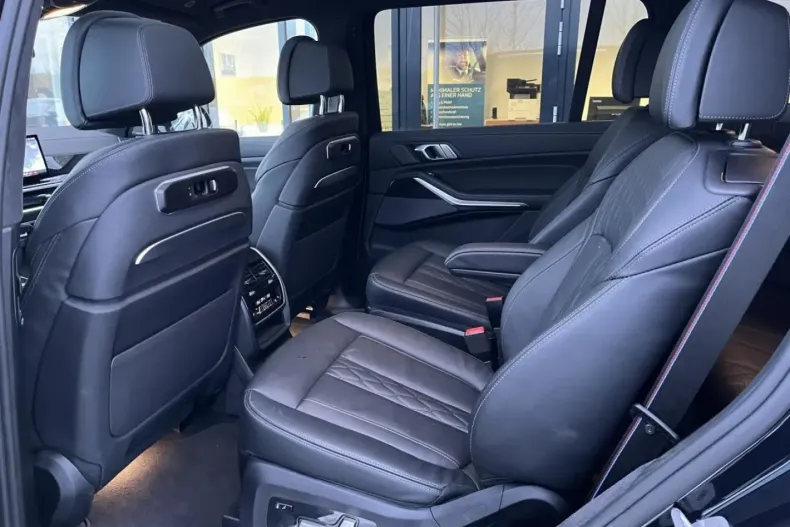 BMW X7 din 2025 cu 25.044 km - oferta BMW176776 - foto 24