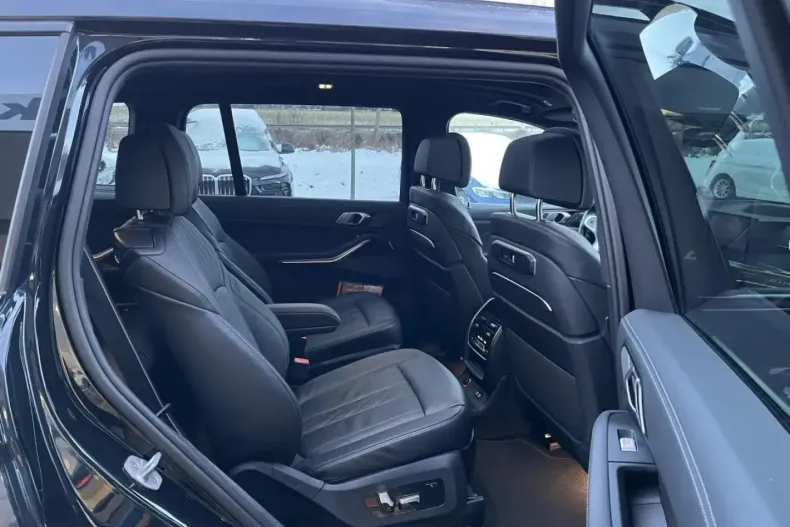 BMW X7 din 2025 cu 25.044 km - oferta BMW176776 - foto 28