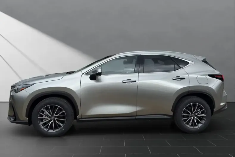 Lexus NX 350h din 2026 cu 5 km - oferta LEX176811 - foto 4