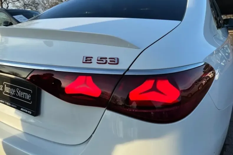 Mercedes-Benz E 53 AMG din 2024 cu 9.700 km - oferta MER176816 - foto 12