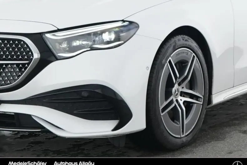 Mercedes-Benz E 450 din 2024 cu 9.539 km - oferta MER176818 - foto 3