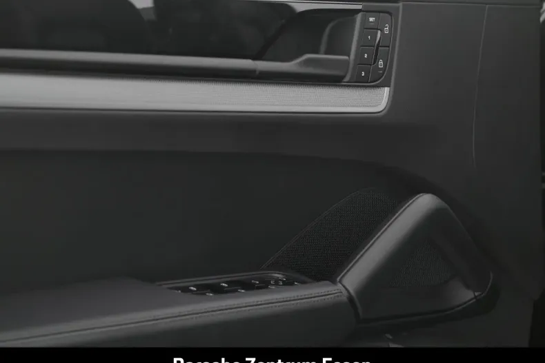 Porsche Cayenne din 2024 cu 23.788 km - oferta POR176820 - foto 22