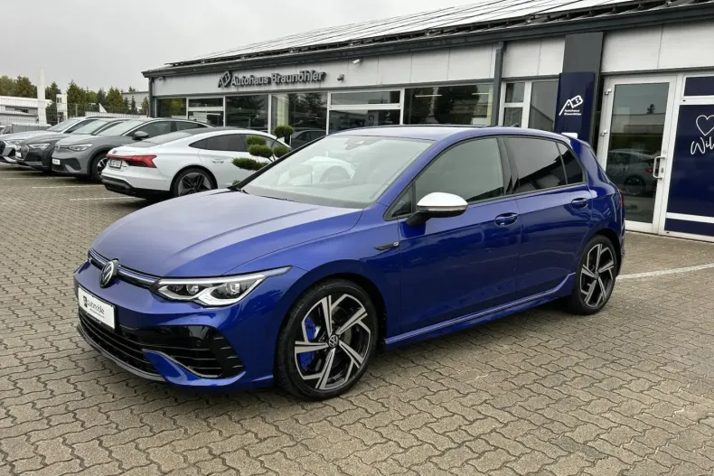 Volkswagen Golf din 2023 cu 21.393 km - oferta VOL176824 - foto 3