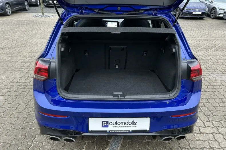 Volkswagen Golf din 2023 cu 21.393 km - oferta VOL176824 - foto 5