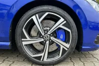 Volkswagen Golf din 2023 cu 21.393 km - oferta VOL176824 - foto 26