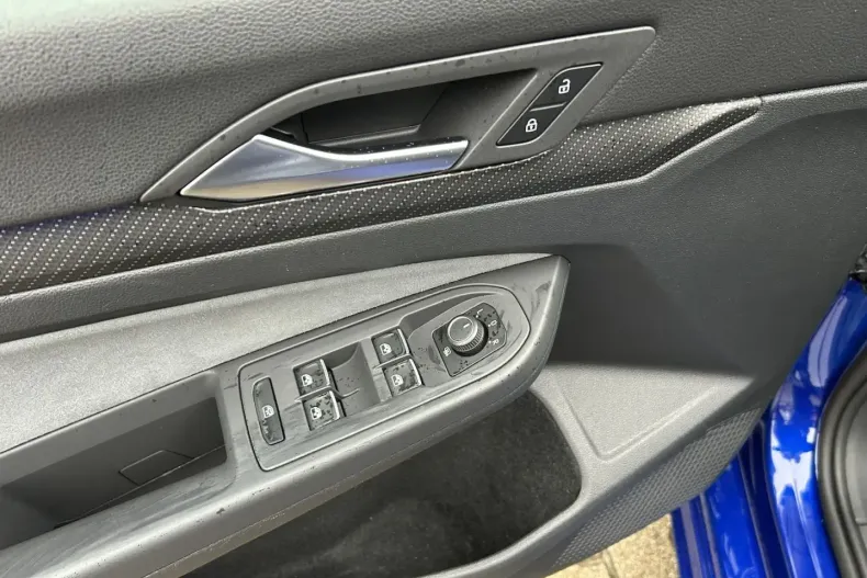 Volkswagen Golf din 2023 cu 21.393 km - oferta VOL176824 - foto 27