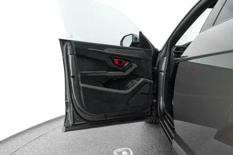 Lamborghini Urus din 2025 cu 2.800 km - oferta LAM176829 - foto 25