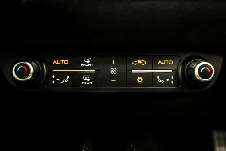 Ferrari 812 din 2023 cu 1.390 km - oferta FER176830 - foto 26