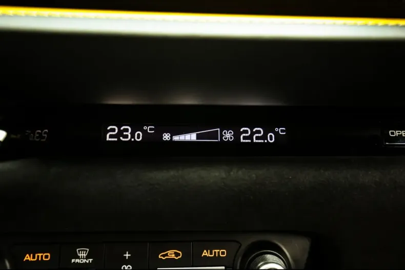 Ferrari 812 din 2023 cu 1.390 km - oferta FER176830 - foto 27