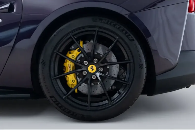 Ferrari 812 din 2024 cu 5.400 km - oferta FER176831 - foto 6