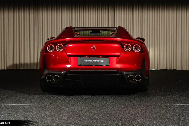 Ferrari 812 din 2023 cu 9.597 km - oferta FER176832 - foto 6