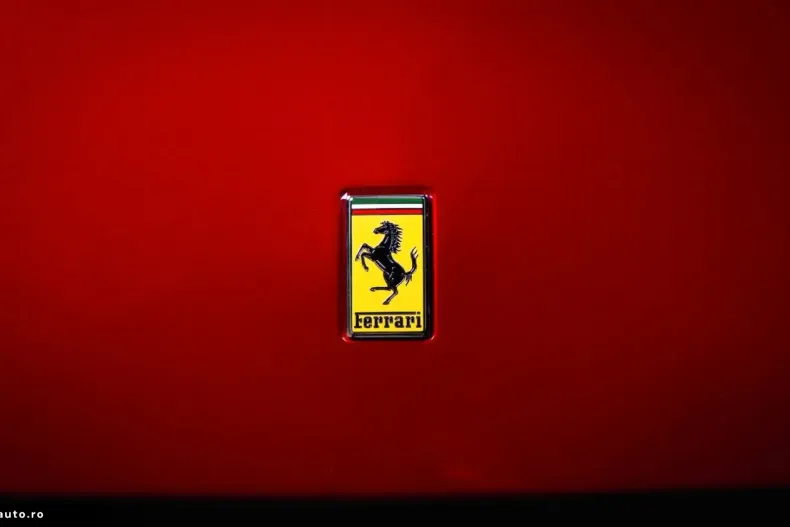 Ferrari 812 din 2023 cu 9.597 km - oferta FER176832 - foto 9