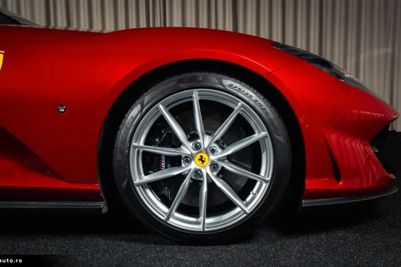 Ferrari 812 din 2023 cu 9.597 km - oferta FER176832 - foto 15