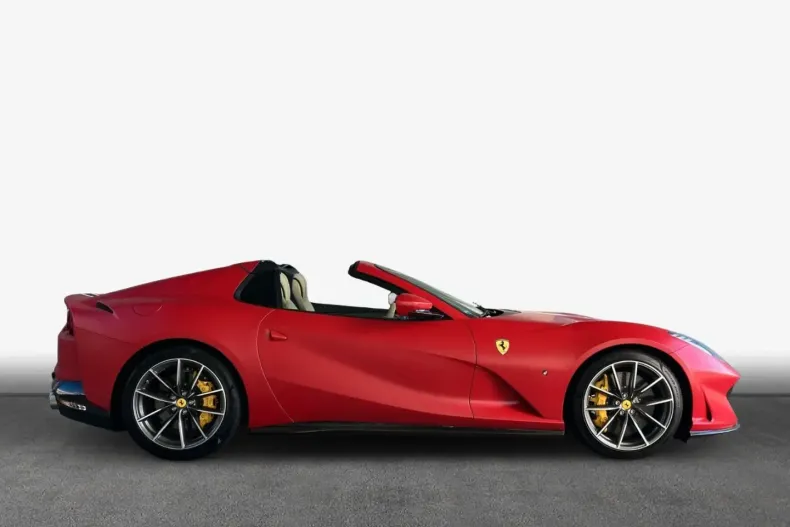 Ferrari 812 din 2023 cu 1.560 km - oferta FER176833 - foto 4