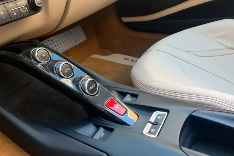 Ferrari 812 din 2023 cu 1.560 km - oferta FER176833 - foto 15