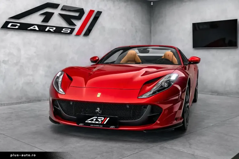 Ferrari 812 din 2023 cu 5.600 km - oferta FER176835 - foto 4