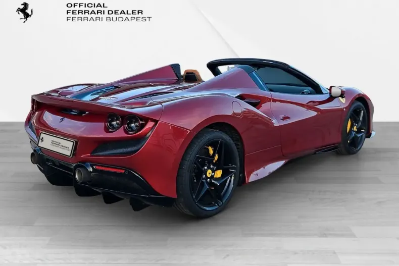 Ferrari F8 din 2023 cu 3.600 km - oferta FER176836 - foto 5