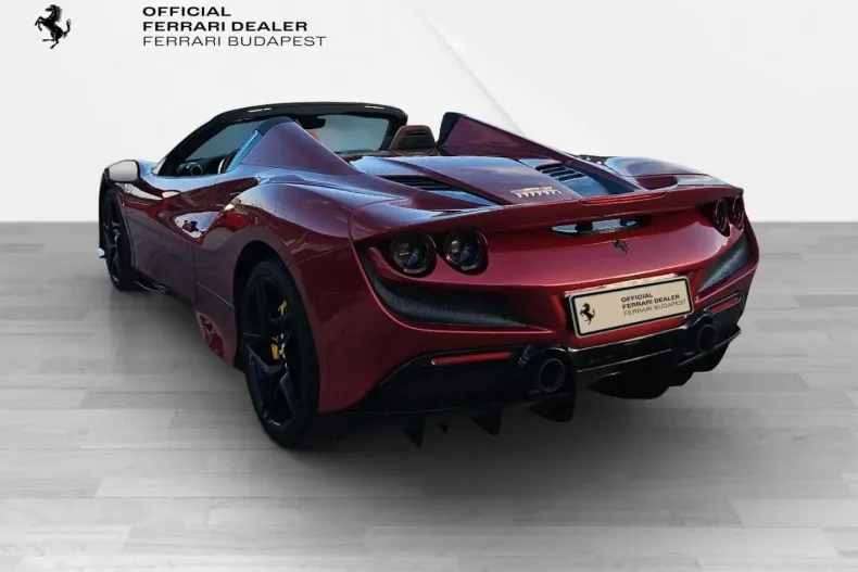 Ferrari F8 din 2023 cu 3.600 km - oferta FER176836 - foto 8