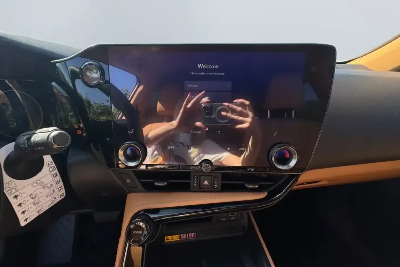 Lexus NX 350h din 2024 cu 3.500 km - oferta LEX176840 - foto 14