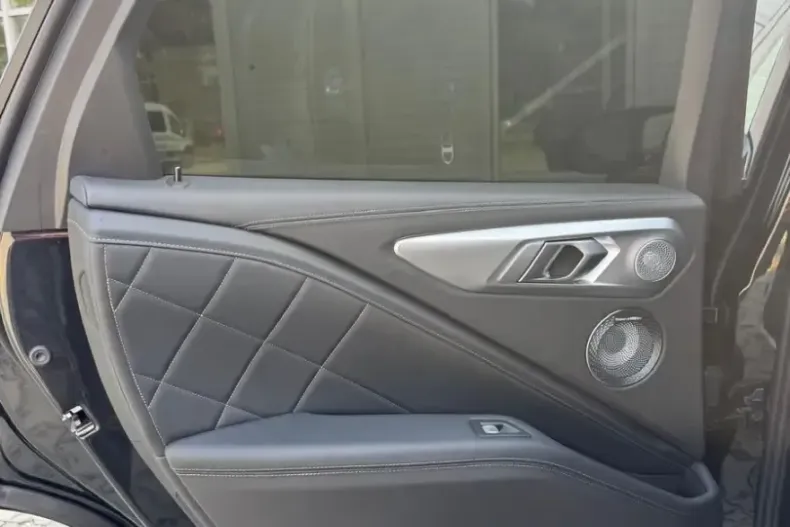 BMW XM din 2025 cu 9.250 km - oferta BMW176874 - foto 15