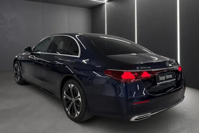 Mercedes-Benz E 300 din 2025 cu 13.484 km - oferta MER176886 - foto 3