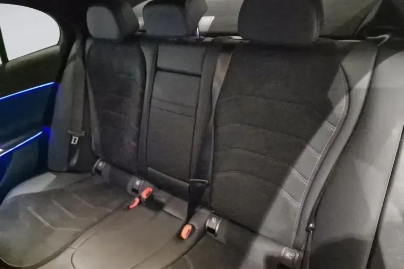 Mercedes-Benz E 220 din 2025 cu 24.933 km - oferta MER176889 - foto 10