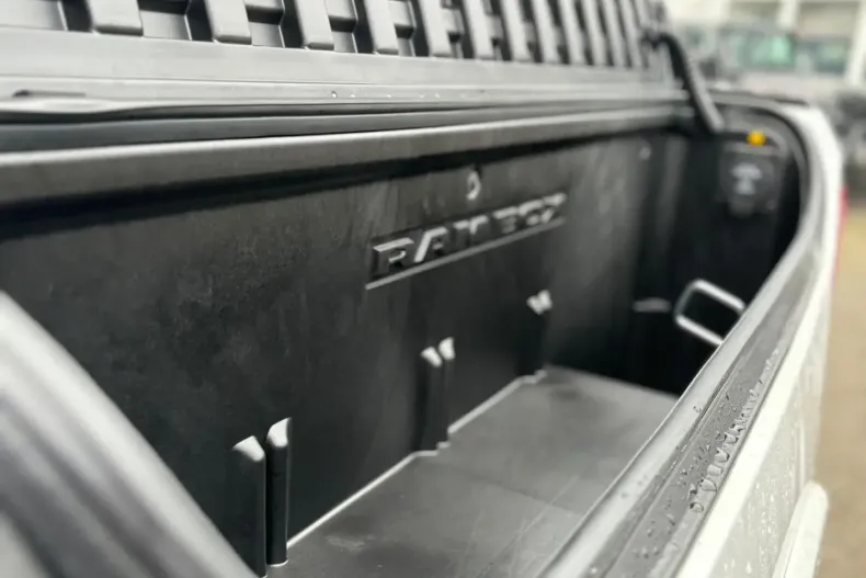 Dodge RAM din 2025 cu 4.650 km - oferta DOD176891 - foto 11