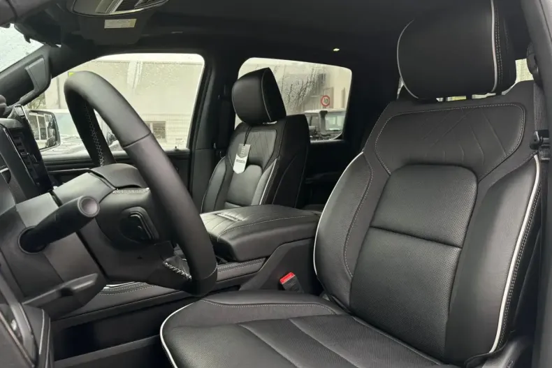 Dodge RAM din 2025 cu 4.650 km - oferta DOD176891 - foto 19