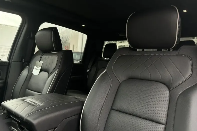 Dodge RAM din 2025 cu 4.650 km - oferta DOD176891 - foto 25