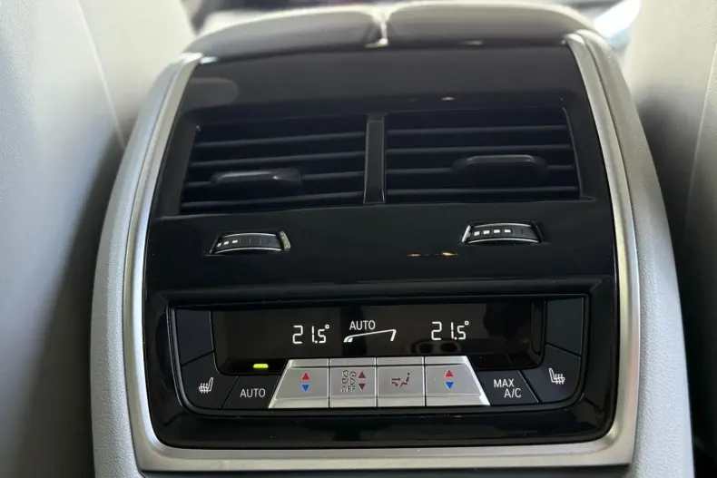 BMW XM din 2024 cu 39.990 km - oferta BMW176897 - foto 22