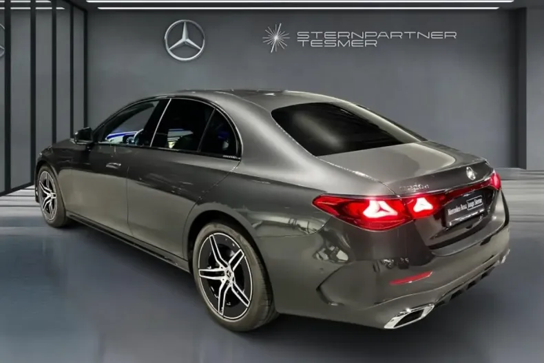 Mercedes-Benz E 220 din 2025 cu 11.175 km - oferta MER176903 - foto 9