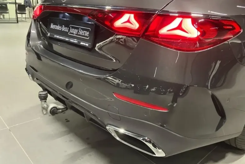 Mercedes-Benz E 220 din 2025 cu 11.175 km - oferta MER176903 - foto 11