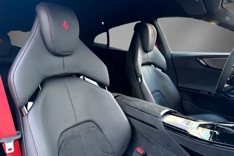 Ferrari Purosangue din 2025 cu 2.300 km - oferta FER176904 - foto 12