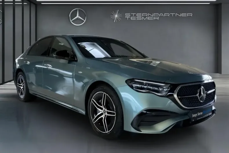 Mercedes-Benz E 300 din 2025 cu 12.237 km - oferta MER176907 - foto 2