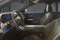 Mercedes-Benz E 300 din 2025 cu 12.237 km - oferta MER176907 - foto 11