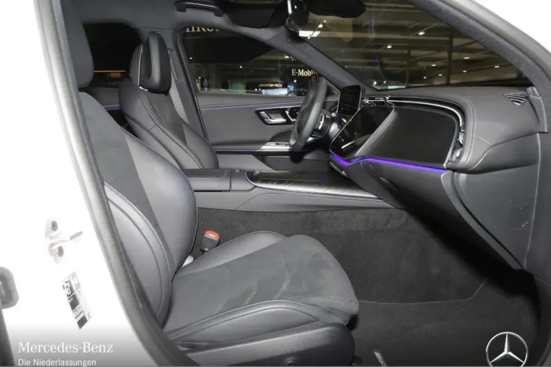 Mercedes-Benz E 200 din 2025 cu 5.762 km - oferta MER176909 - foto 6