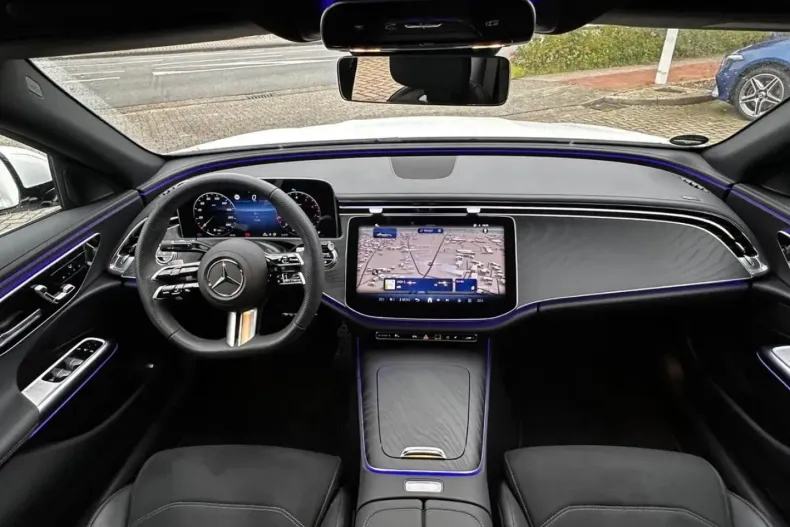 Mercedes-Benz E 200 din 2025 cu 5.128 km - oferta MER176910 - foto 9